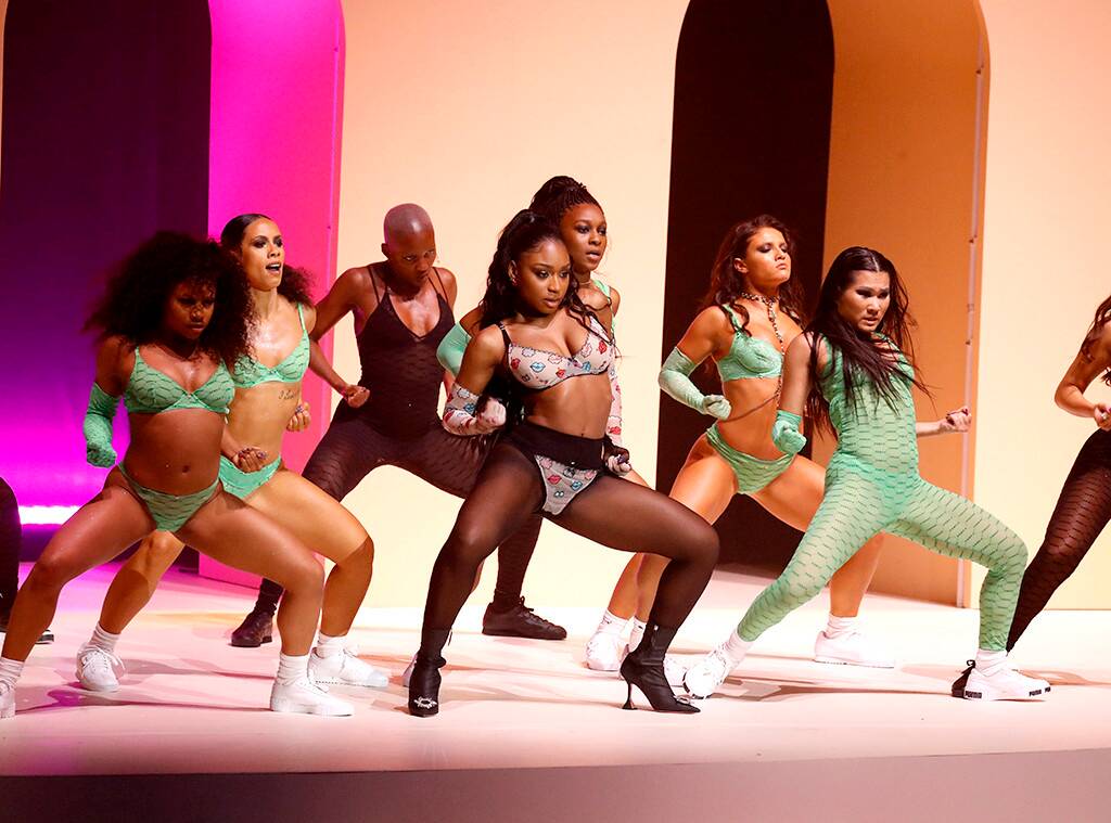 savage-fenty-show